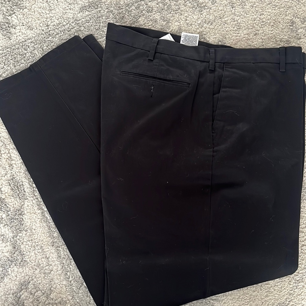 Dockers Relaxed Fit Flat Front Trousers